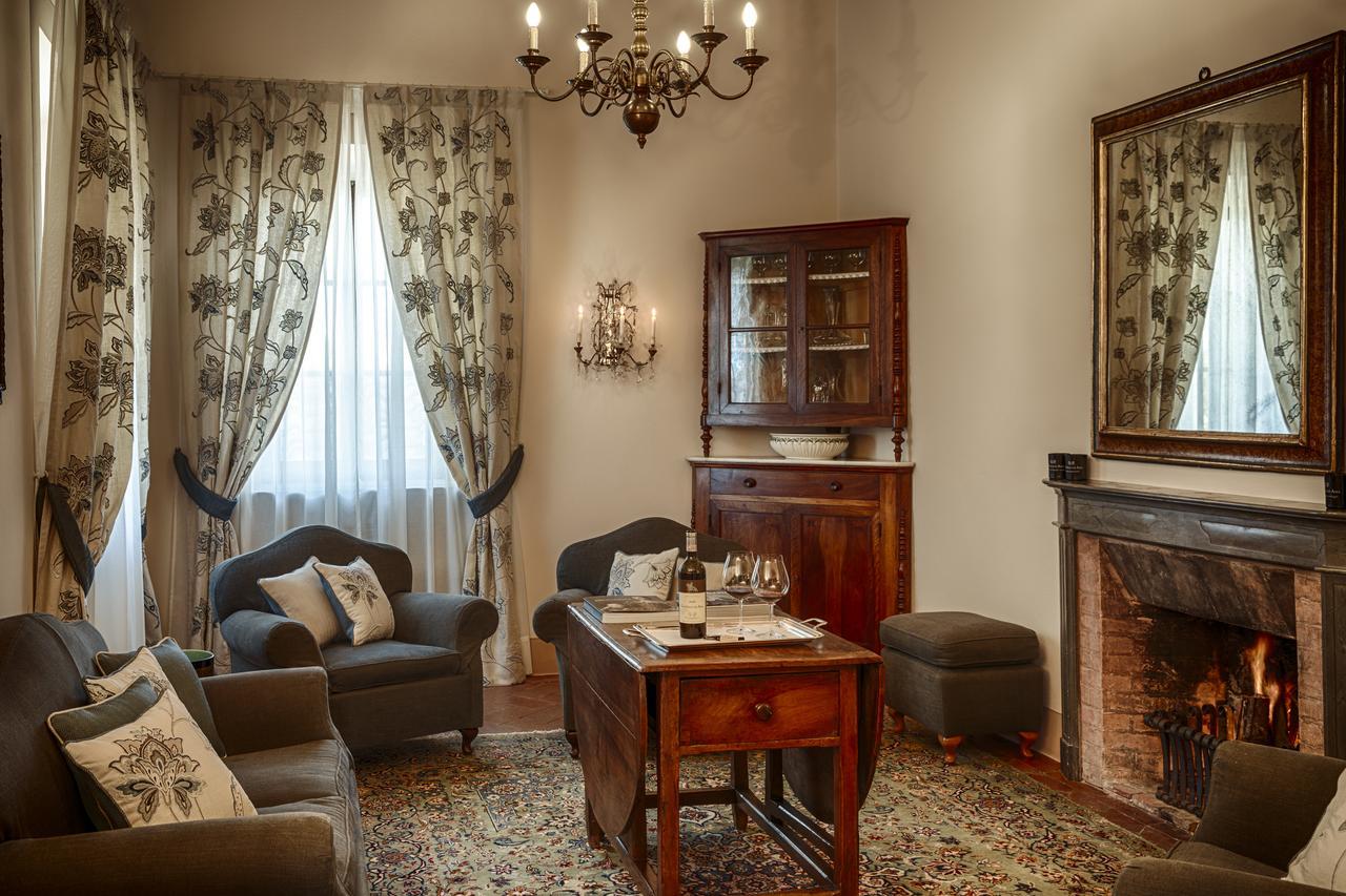 Le Suites Di Castello Di Ama Gaiole in Chianti Exterior foto